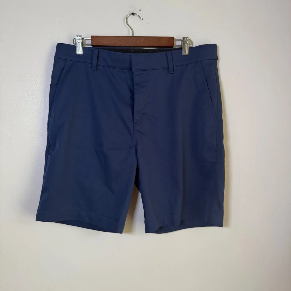 Nike Dri-FIT Performance Golf Shorts Size 34 Navy Blue